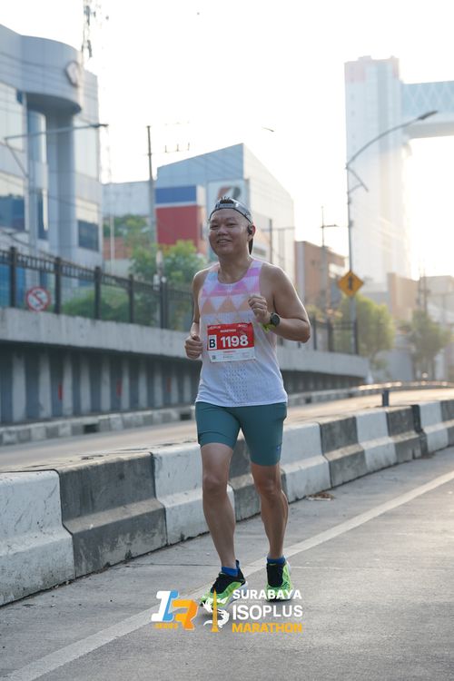 Race photo from SURABAYA ISOPLUS MARATHON 2025