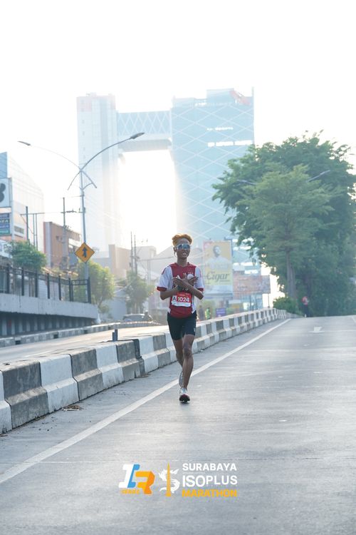 Race photo from SURABAYA ISOPLUS MARATHON 2025