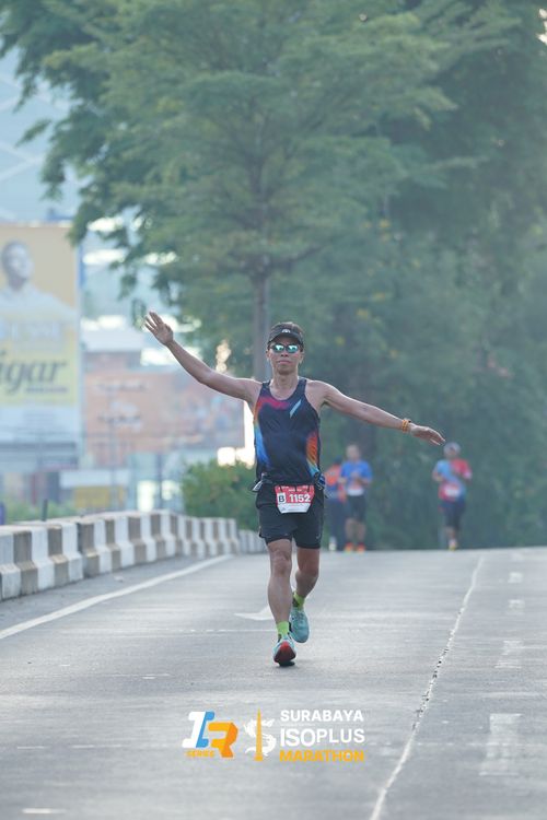 Race photo from SURABAYA ISOPLUS MARATHON 2025