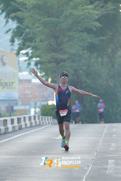 Race photo from SURABAYA ISOPLUS MARATHON 2025