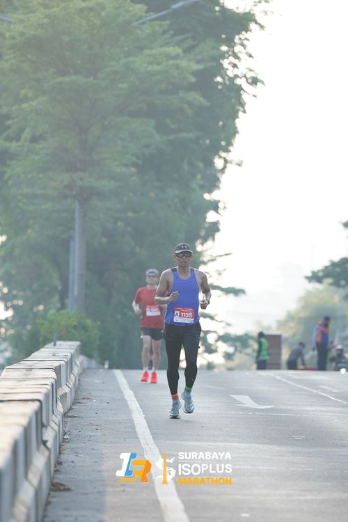 Race photo from SURABAYA ISOPLUS MARATHON 2025