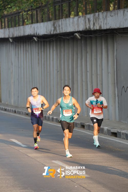 Race photo from SURABAYA ISOPLUS MARATHON 2025