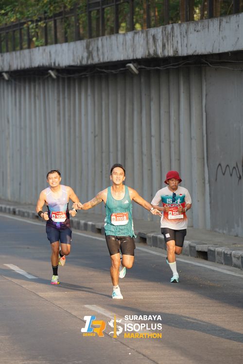 Race photo from SURABAYA ISOPLUS MARATHON 2025