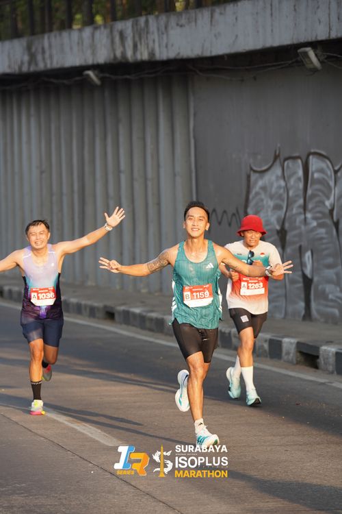 Race photo from SURABAYA ISOPLUS MARATHON 2025