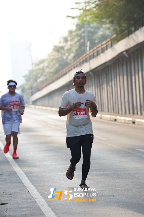 Race photo from SURABAYA ISOPLUS MARATHON 2025