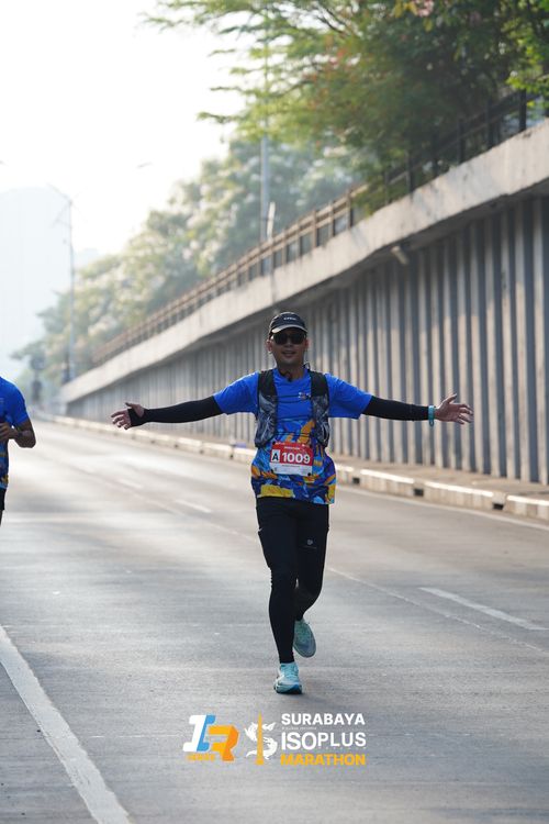 Race photo from SURABAYA ISOPLUS MARATHON 2025