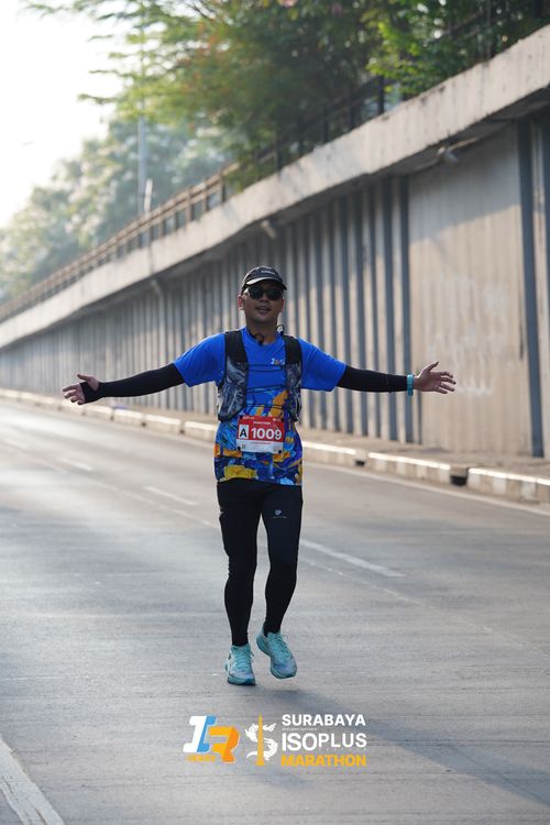 Race photo from SURABAYA ISOPLUS MARATHON 2025