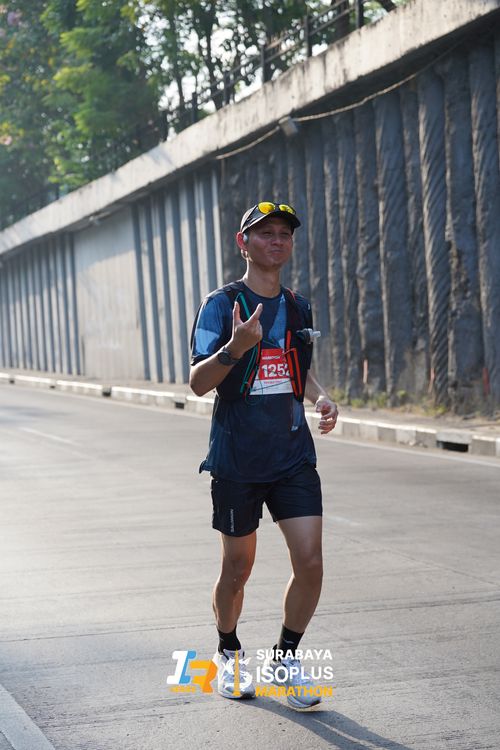 Race photo from SURABAYA ISOPLUS MARATHON 2025