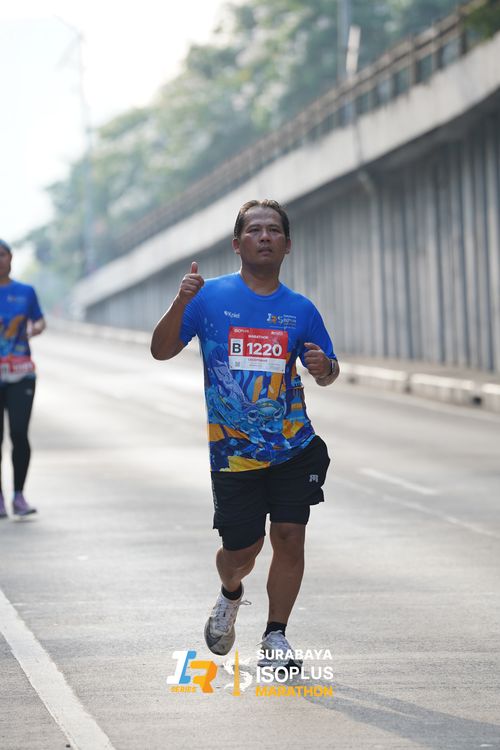 Race photo from SURABAYA ISOPLUS MARATHON 2025