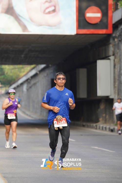Race photo from SURABAYA ISOPLUS MARATHON 2025
