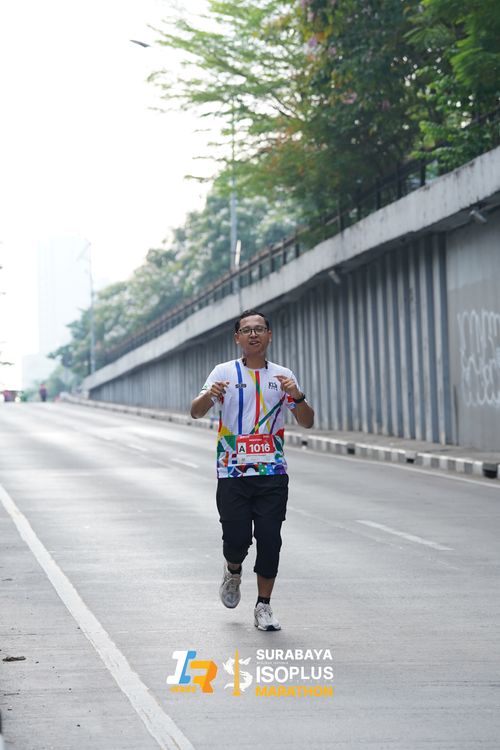 Race photo from SURABAYA ISOPLUS MARATHON 2025