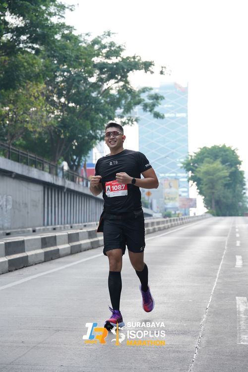 Race photo from SURABAYA ISOPLUS MARATHON 2025