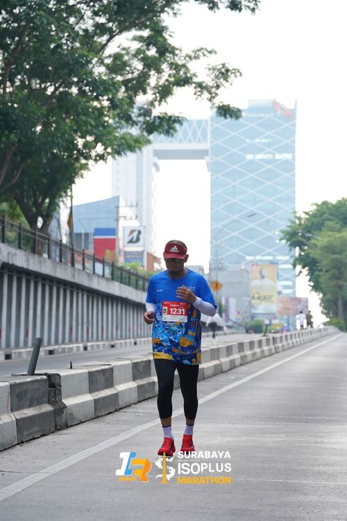 Race photo from SURABAYA ISOPLUS MARATHON 2025