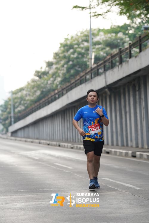 Race photo from SURABAYA ISOPLUS MARATHON 2025