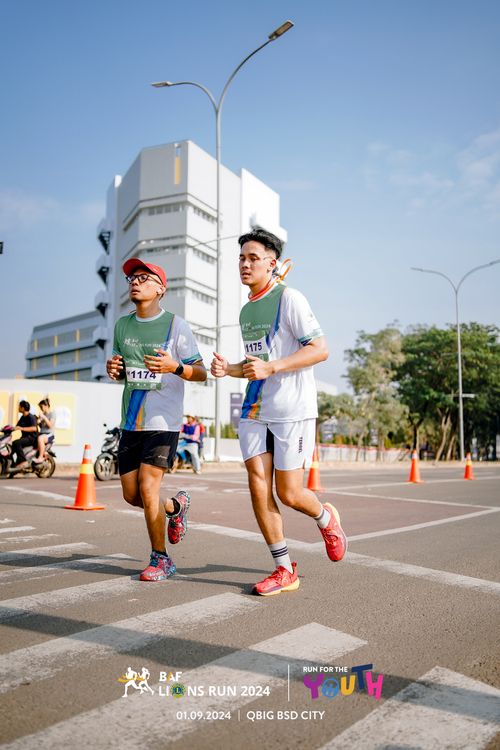 Race photo from BAF LIONS RUN 2024