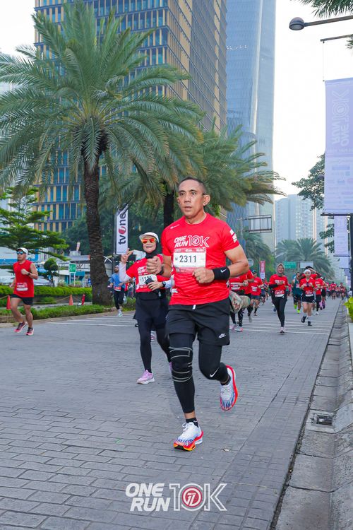 Race photo from ONE RUN 10K 2025