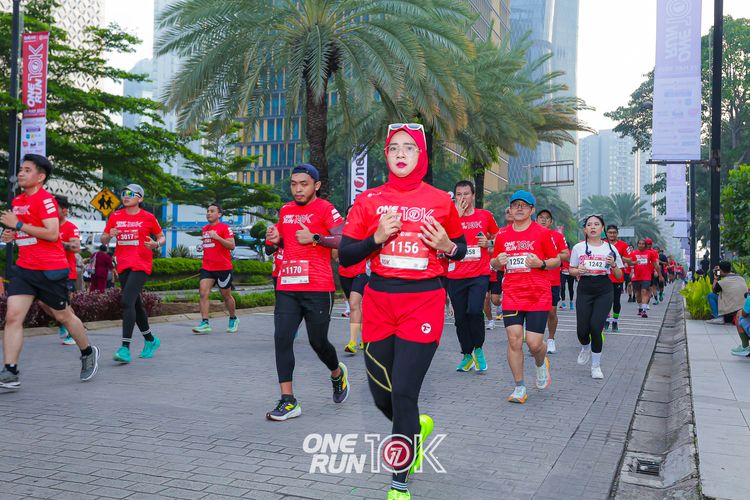 Race photo from ONE RUN 10K 2025