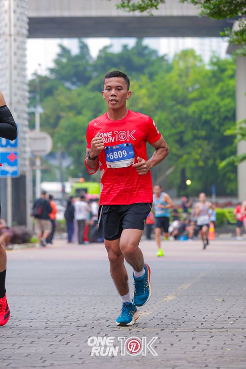 Race photo from ONE RUN 10K 2025