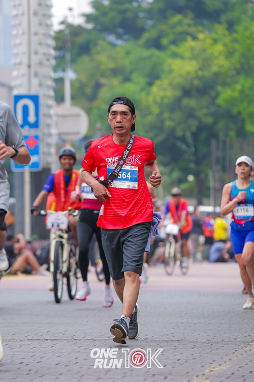 Race photo from ONE RUN 10K 2025