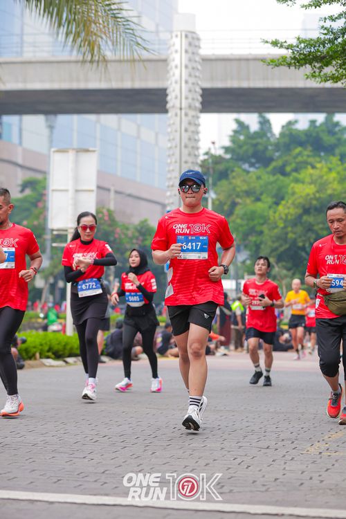Race photo from ONE RUN 10K 2025