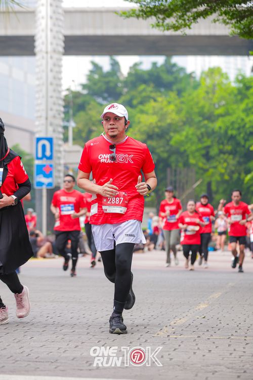 Race photo from ONE RUN 10K 2025