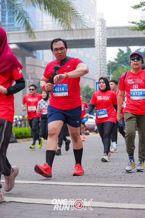 Race photo from ONE RUN 10K 2025