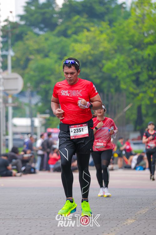 Race photo from ONE RUN 10K 2025