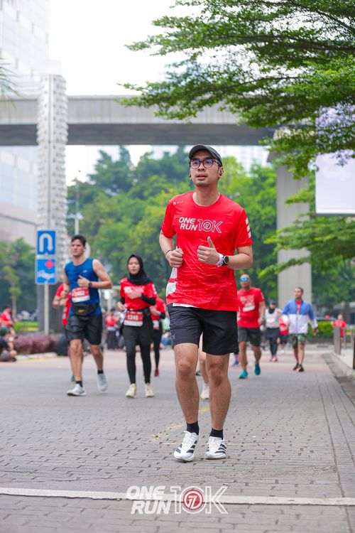 Race photo from ONE RUN 10K 2025