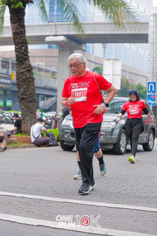 Race photo from ONE RUN 10K 2025