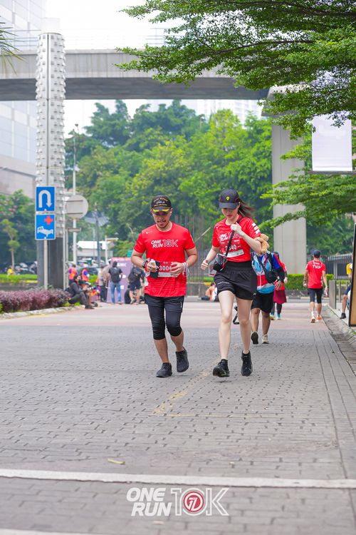 Race photo from ONE RUN 10K 2025