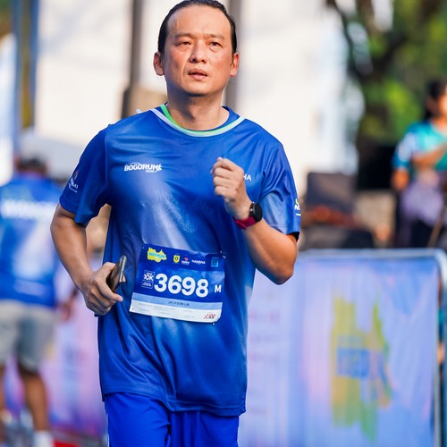 Race photo from BOGORUN 2026
