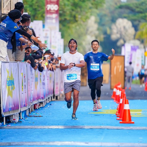 Race photo from BOGORUN 2026