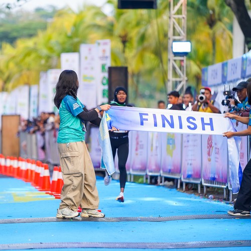 Race photo from BOGORUN 2026