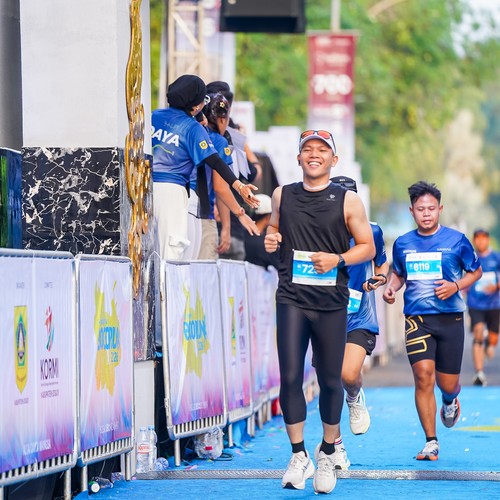 Race photo from BOGORUN 2026