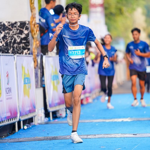 Race photo from BOGORUN 2026