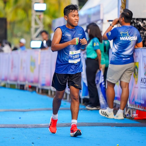 Race photo from BOGORUN 2026
