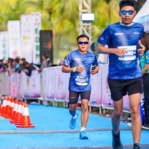 Race photo from BOGORUN 2026