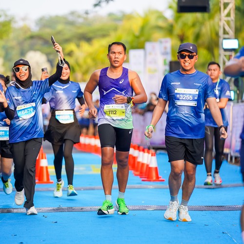 Race photo from BOGORUN 2026