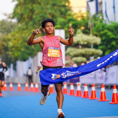 Race photo from SURABAYA ISOPLUS MARATHON 2026