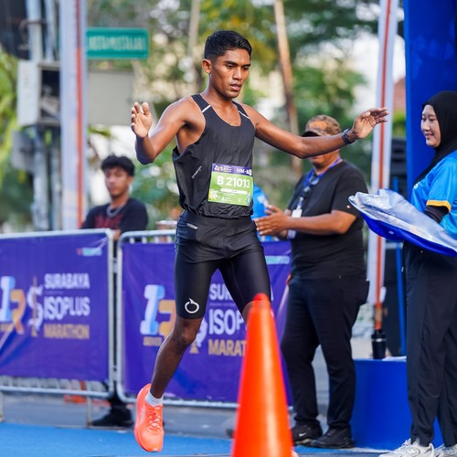 Race photo from SURABAYA ISOPLUS MARATHON 2026