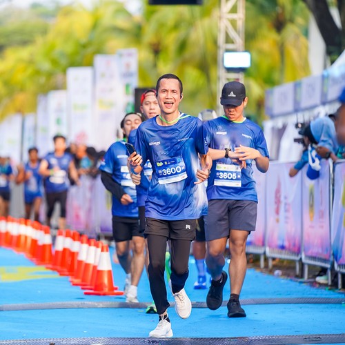 Race photo from BOGORUN 2026