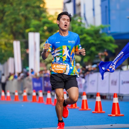 Race photo from SURABAYA ISOPLUS MARATHON 2026