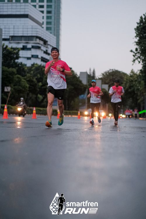 Race photo from Smartfren Run 2024