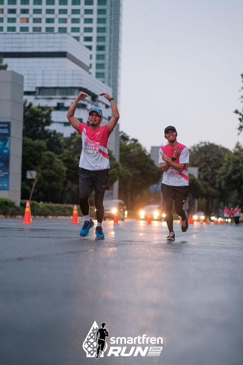 Race photo from Smartfren Run 2024