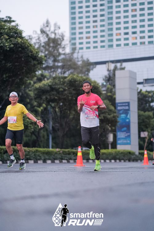 Race photo from Smartfren Run 2024