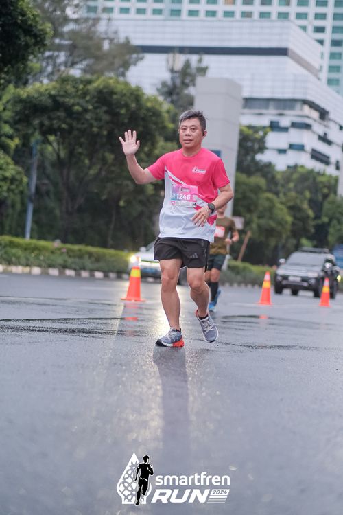 Race photo from Smartfren Run 2024