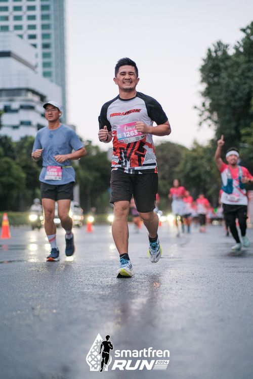 Race photo from Smartfren Run 2024