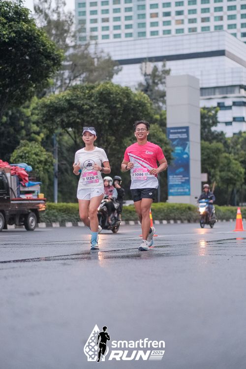 Race photo from Smartfren Run 2024