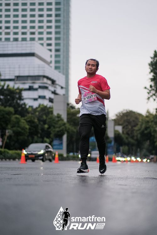 Race photo from Smartfren Run 2024