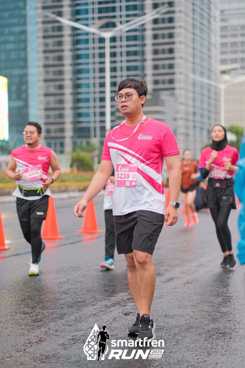 Race photo from Smartfren Run 2024
